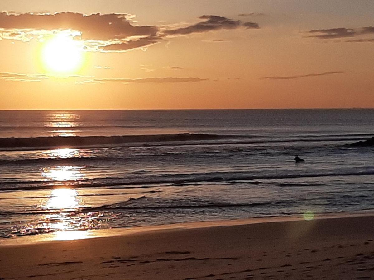 Appartamento Av. 1º De Maio Costa da Caparica Esterno foto